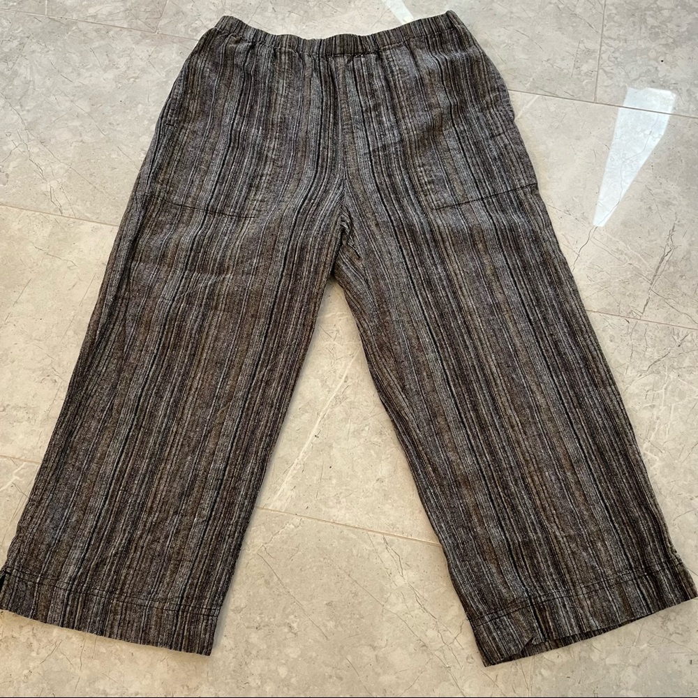 EUC Chico’s Design size 0 cropped striped pinstripe gray trousers pants